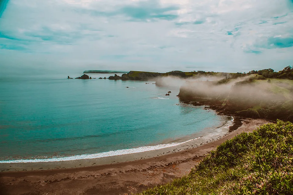 бухта Снежкова, остров Шикотан