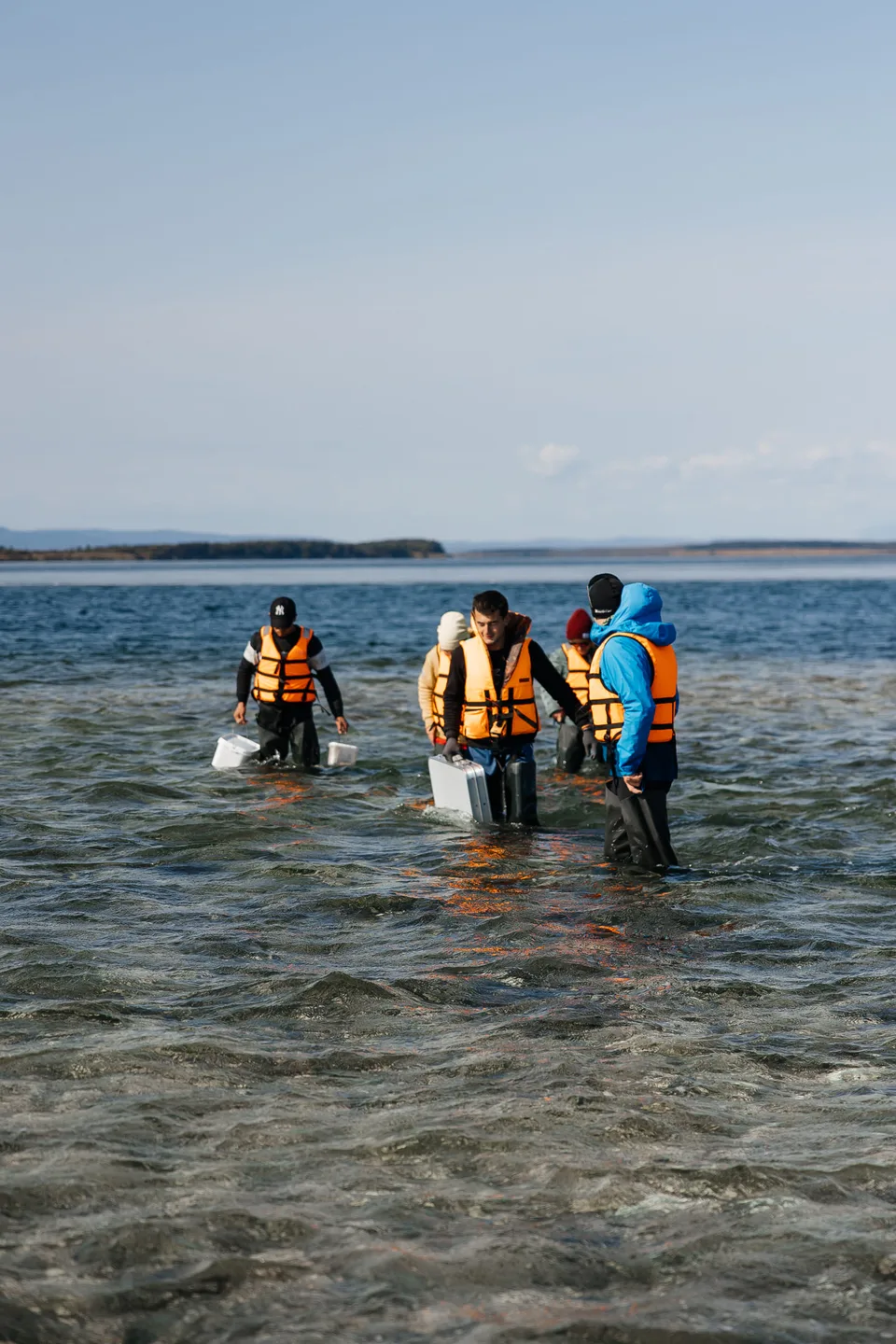Aniva Lighthouse by Sea + Oyster Lunch at Busse Lagoon — photos 11, AMIST excursion