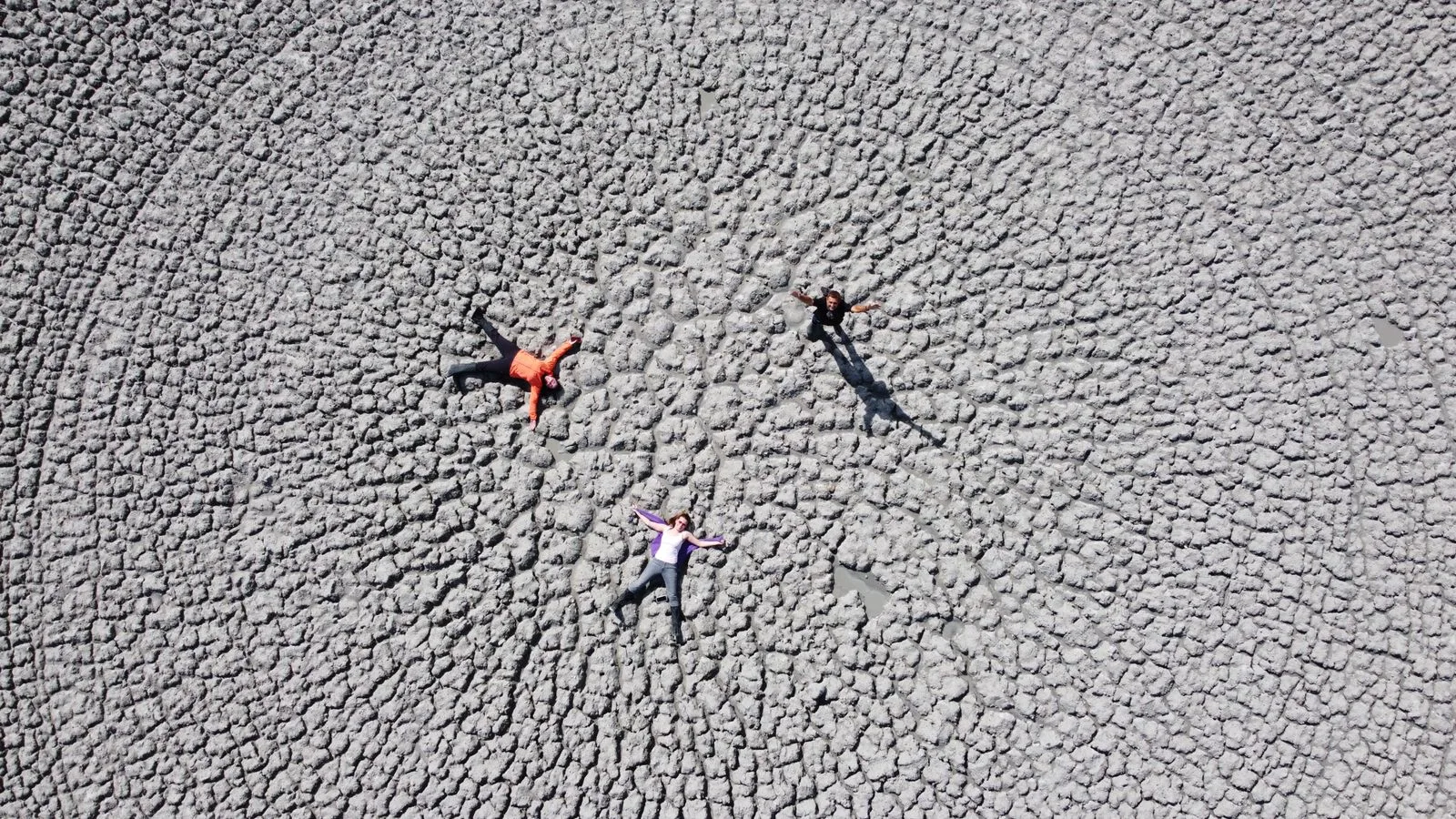 Пугачевский грязевой вулкан и бухта Тихая — фото 02, экскурсия АМИСТ