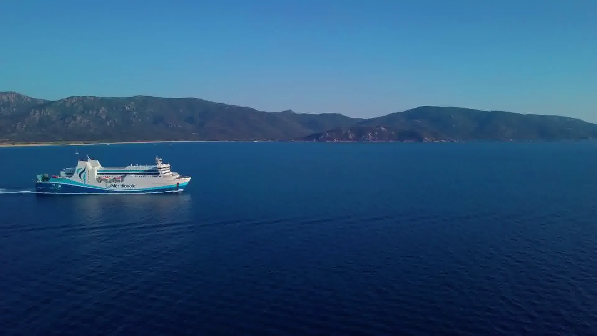 Аэросъёмка морского парома — круизные путешествия от АМИСТ