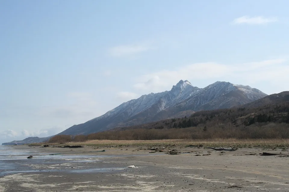 布鲁内湾（萨哈林岛东南海岸）
