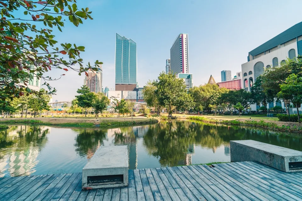 Городской парк Бангкока — зелёный оазис
