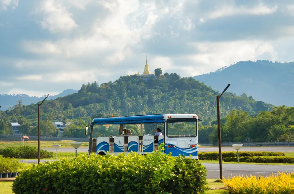 Аэропорт Самуи — тропический терминал