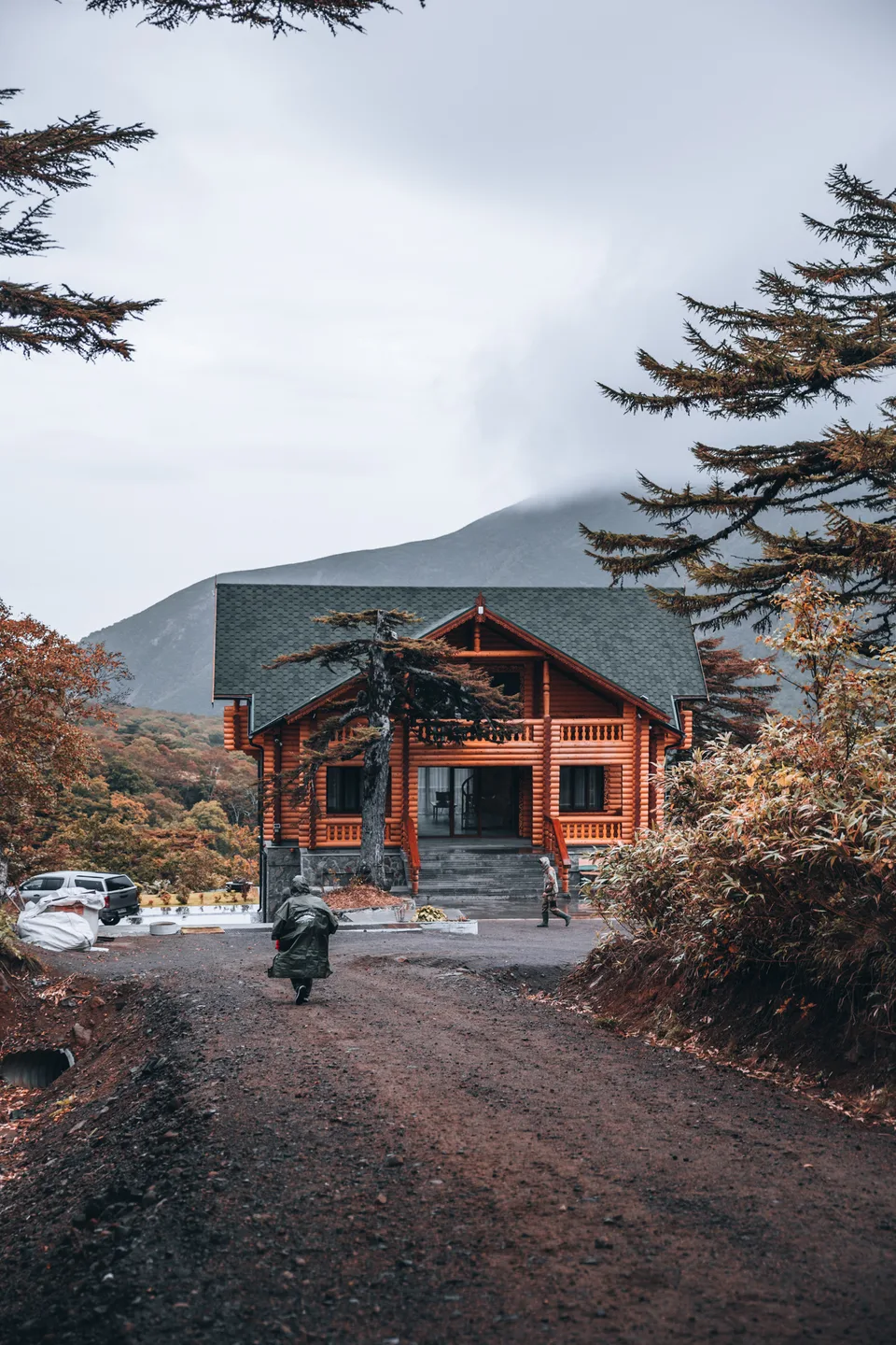 Итуруп — вулканическое озеро в кальдере